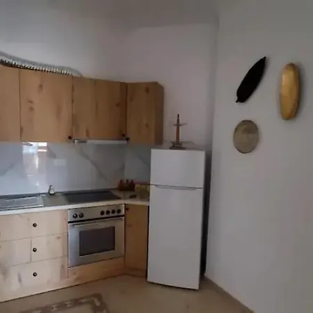 Wonderful Rooftop * 地拉那