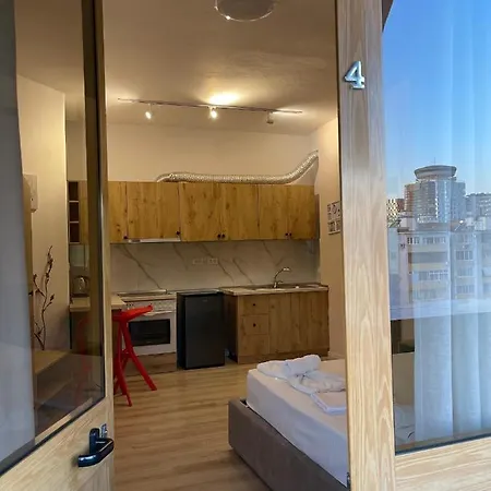 Wonderful Rooftop Pensión *